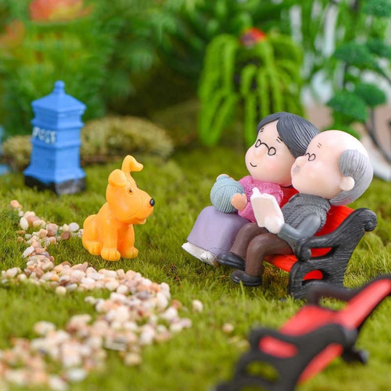 Mini Couple Figures Grandma Gr - Model Kit In Era recension och pris