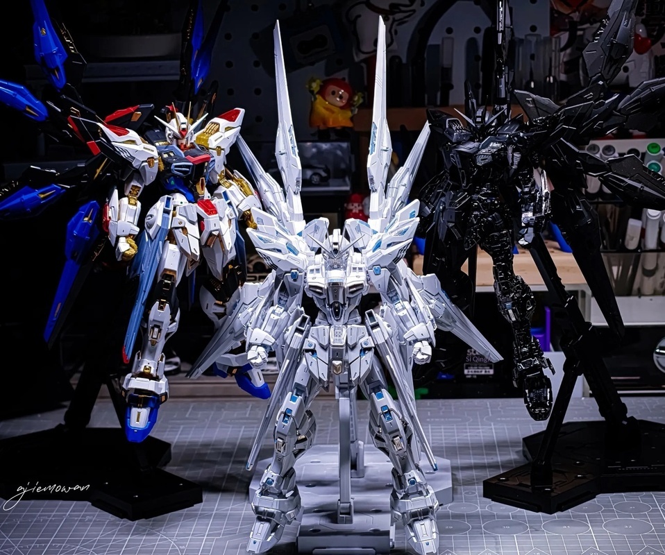 CHANGLONG Model 7701 MGEX ZGMF - Model Kit In Era recension och pris