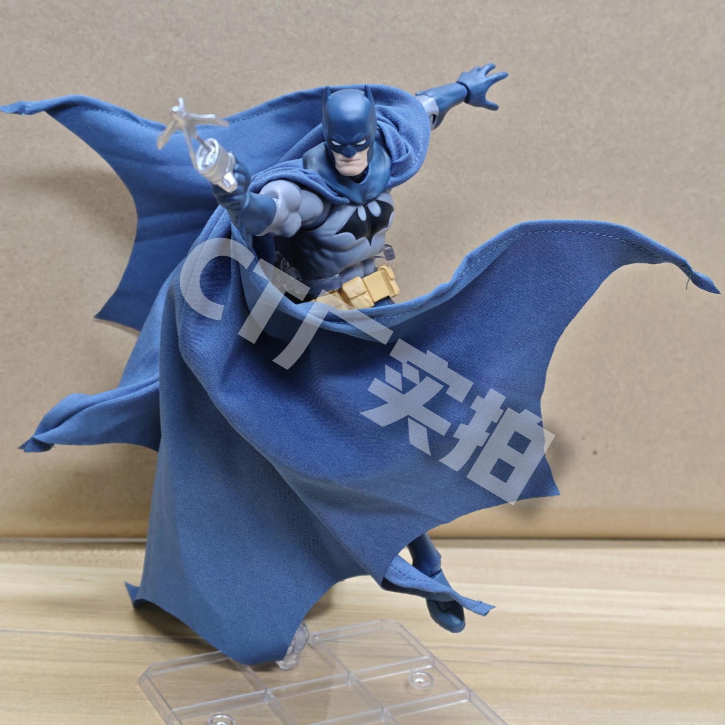 CT Toys Batman Mafex 126 Blue  - Model Kit Batman recension och pris