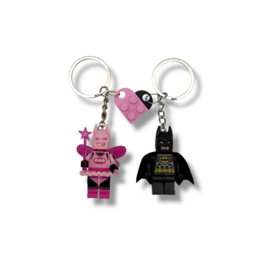 Matching Couple Keychains: Bla - Model Kit Batman recension och pris